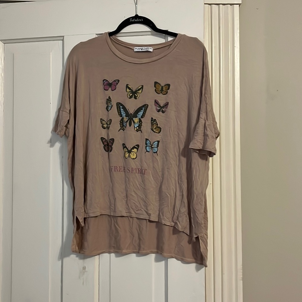 Tee
